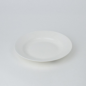 Тарелка керамика 23см белая