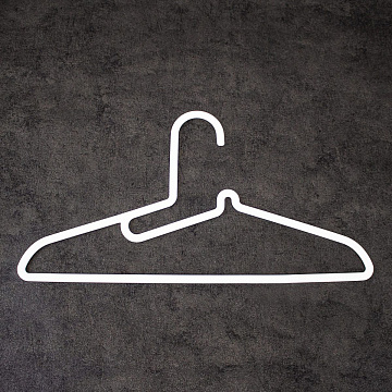 Вешалки-плечики для одежды 40х21см