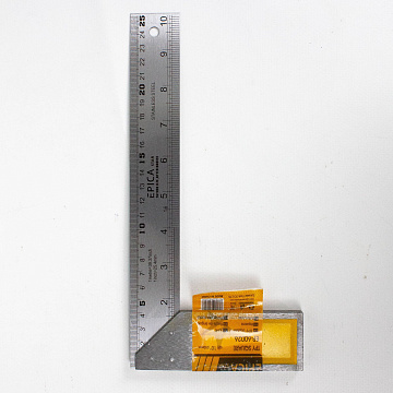 Угольник Epica 25см