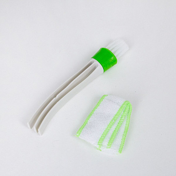 Щетка для чистки жалюзей и труднодоступных мест