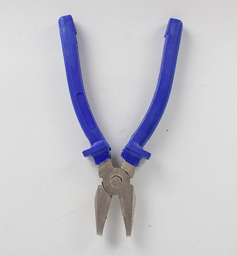 Плоскогубцы комбинированные 200мм сталь инструментальная, пластиковые ручки