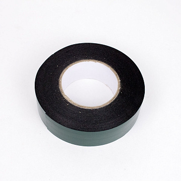 Лента клейкая ШВИК двусторонняя на вспененной основе 6ммх5м