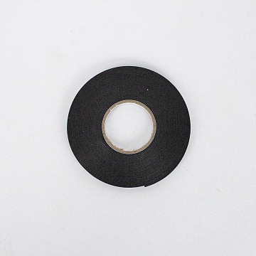 Лента клейкая ШВИК двусторонняя на вспененной основе 15ммх5м